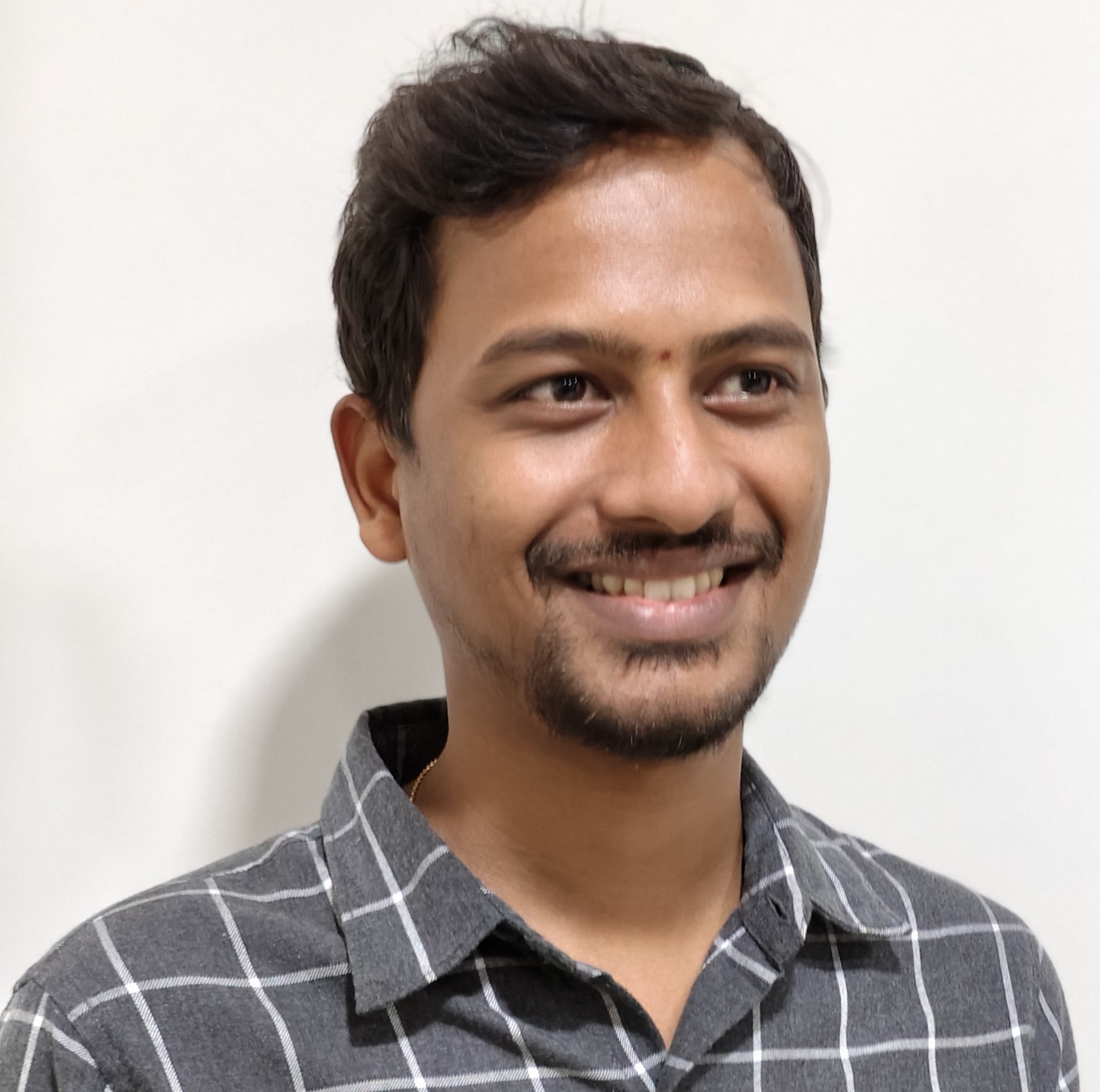 Suresh Velampalepu